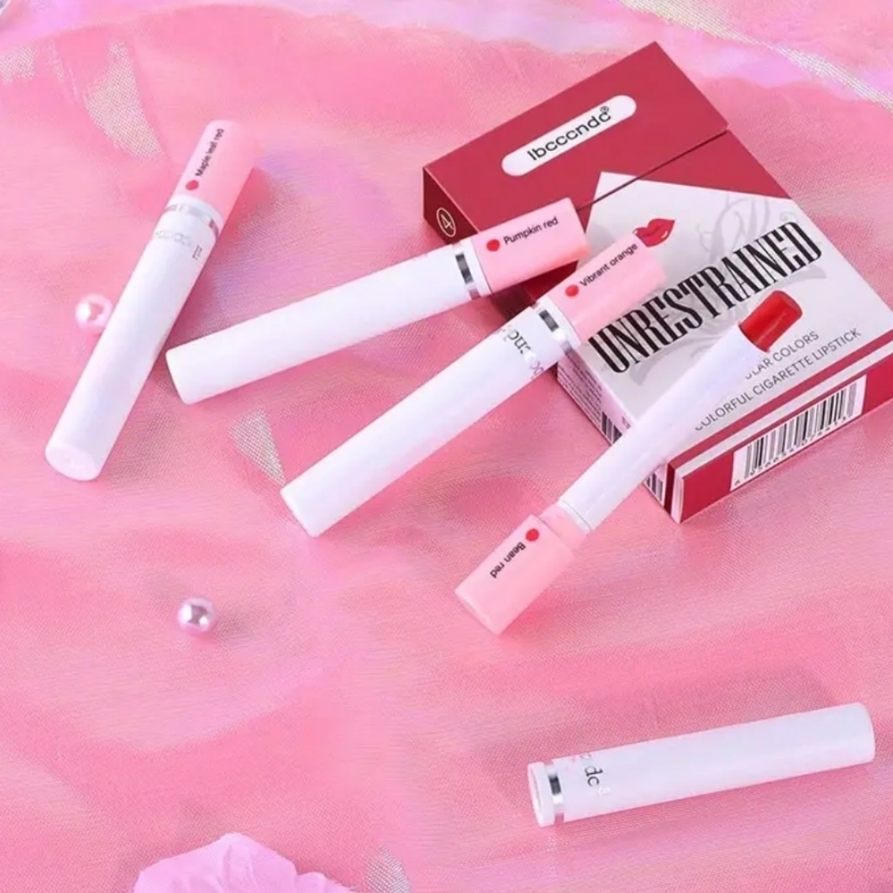 NWT Pack of 4 Cigarette Lipsticks - Picture 3 of 8